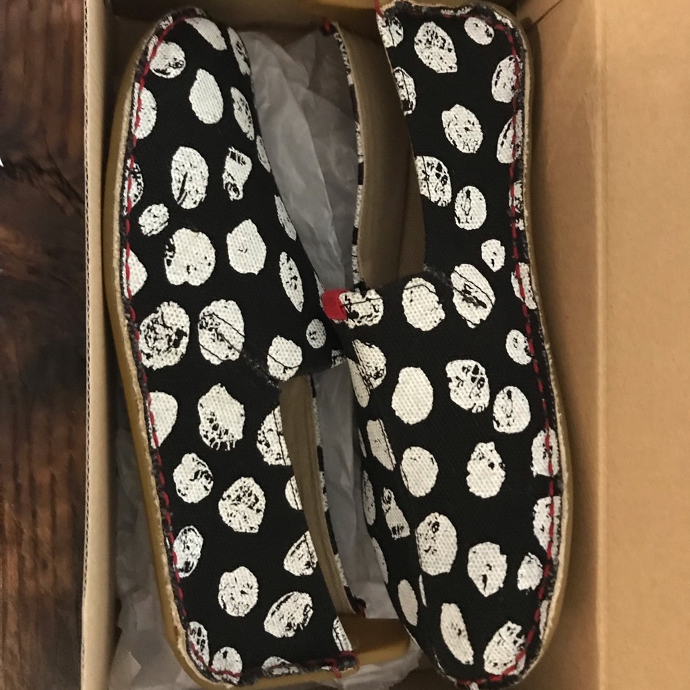 Vivobarefoot Ababa